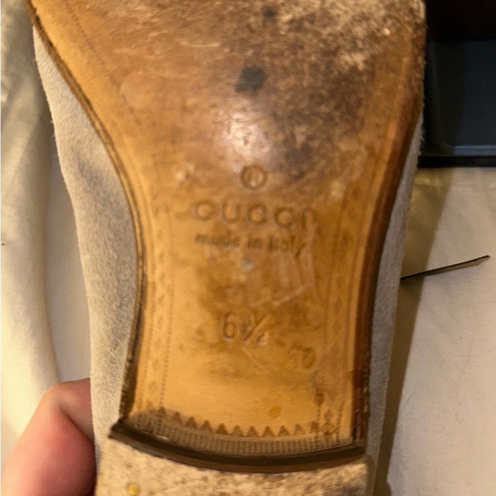 Gucci Men's Light Gray Suede Loafers - Picture 4 of 4